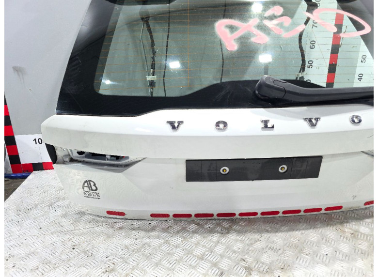 Крышка багажника (дверь 3-5) к Volvo V90, 2020г.