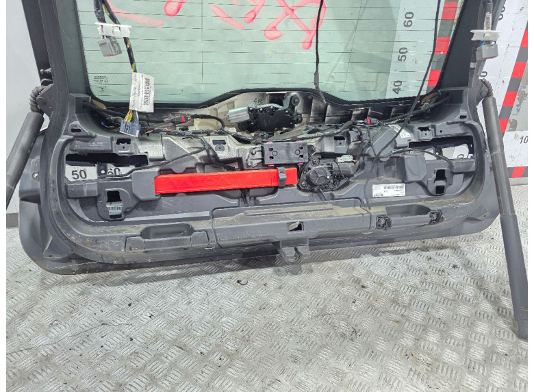 Крышка багажника (дверь 3-5) к Volvo V90, 2020г.