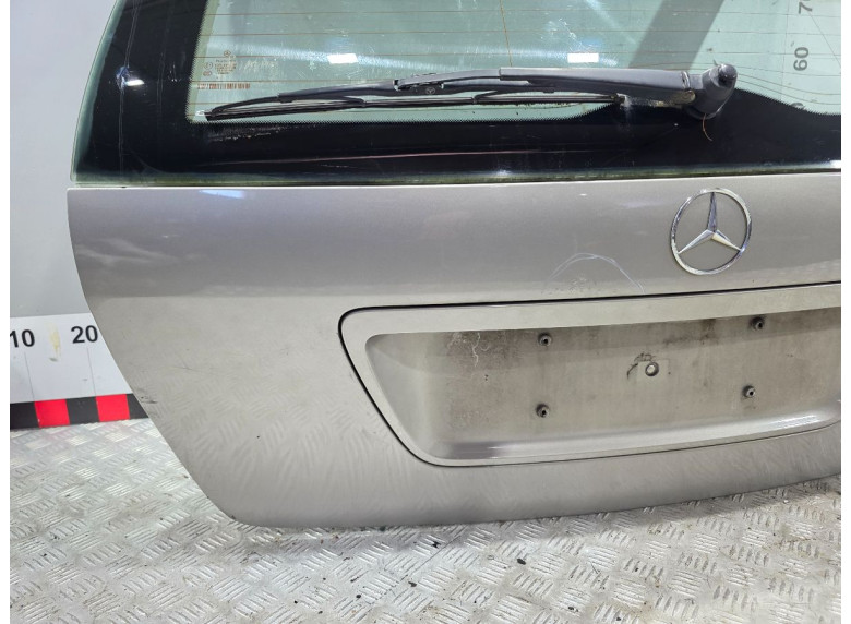 Крышка багажника (дверь 3-5) к Mercedes C W203, 2004г.