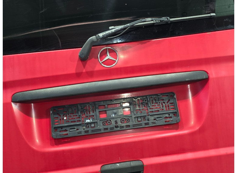 Накладка подсветки номера к Mercedes Vito W639, 2004г.