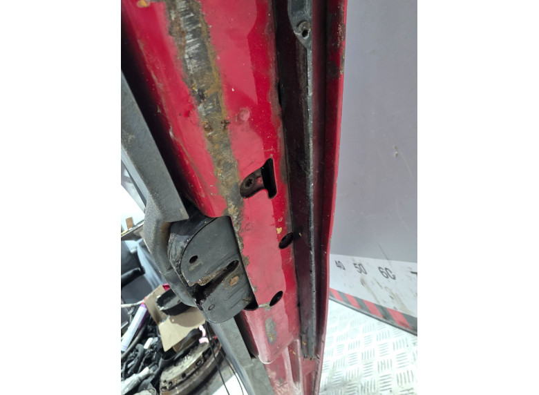 Крышка багажника (дверь 3-5) к Mercedes Vito W639, 2004г.