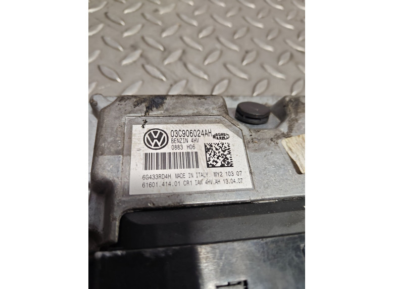 Блок управления двигателем к Volkswagen Golf, 2007г.