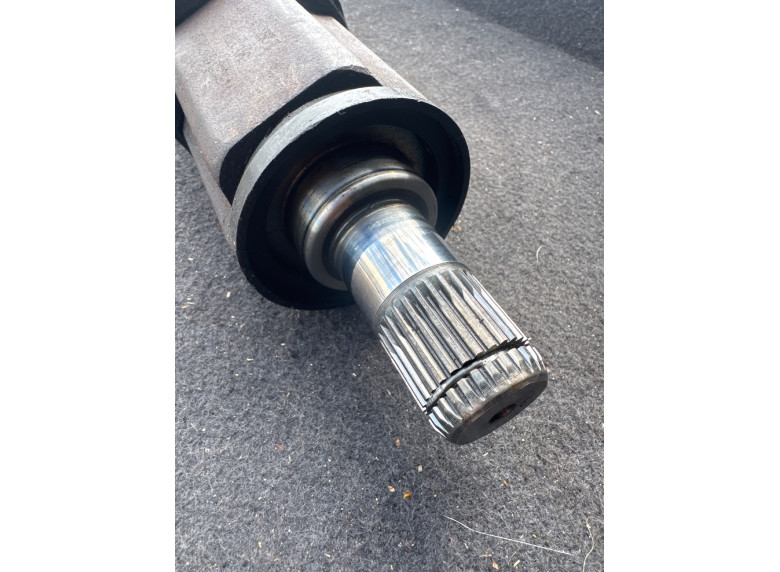 Полуось передняя левая (приводной вал, ШРУС) к BMW 5 F10/F11/GT F07, 2013г.