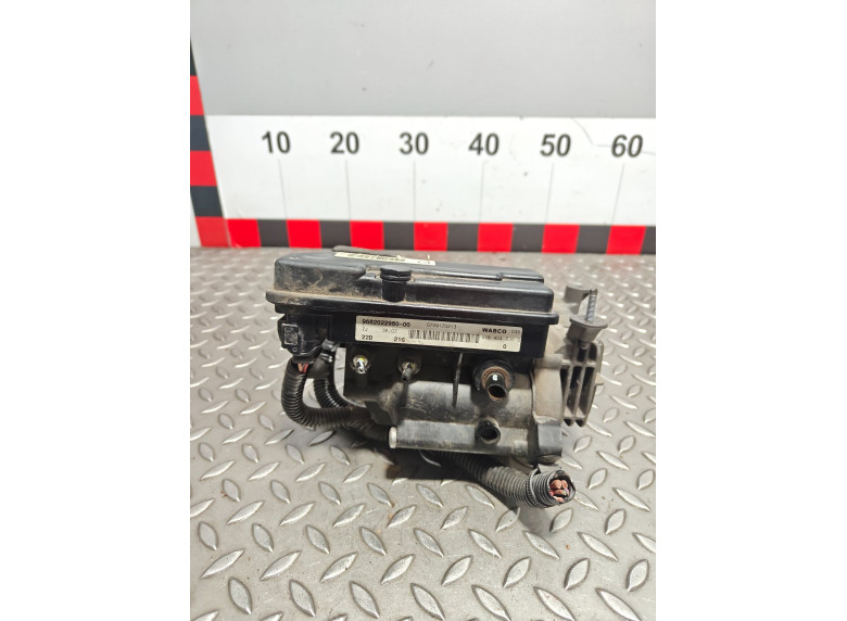 Компрессор пневмоподвески к Citroen C4 Picasso, 2007г.