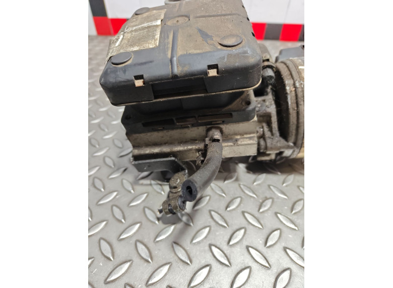 Насос гидроподвески к Citroen C5, 2003г.