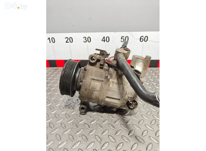 Компрессор кондиционера к Audi A4 2005 г.