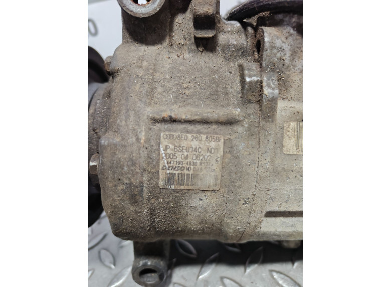 Компрессор кондиционера к Audi A4, 2005г.