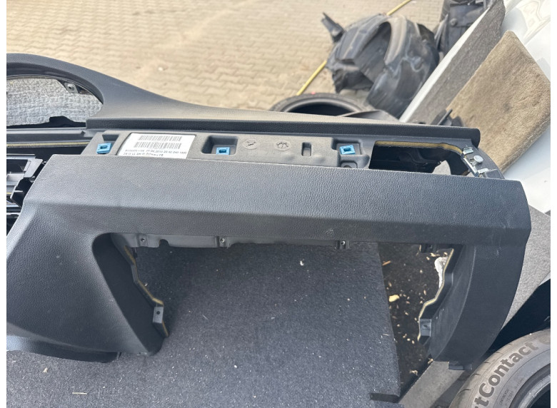 Панель передняя салона (торпедо) к BMW 3 E90/E91/E92/E93, 2010г.