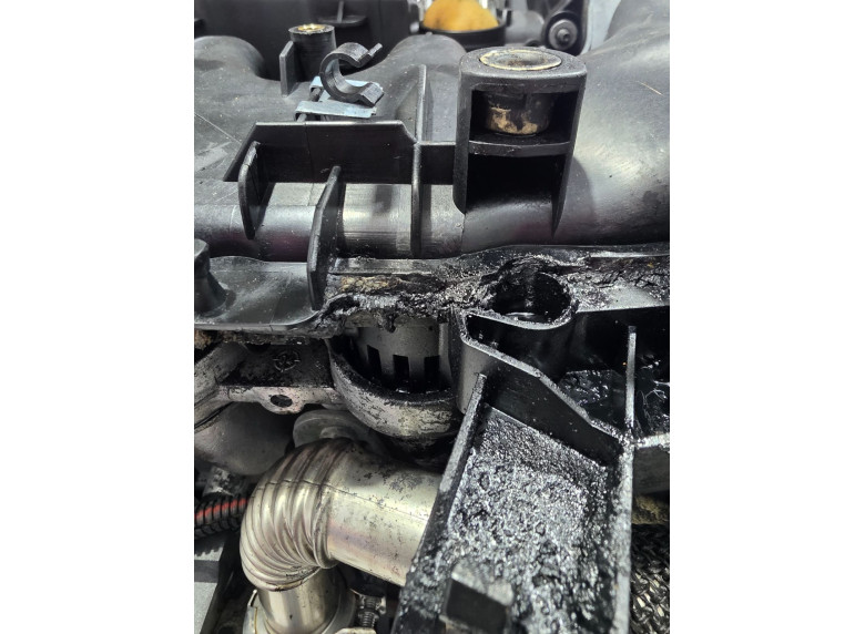 Двигатель к Citroen C5, 2008г.