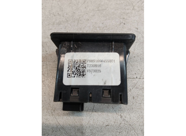 Разъем AUX / USB к Geely Coolray, 2023г.