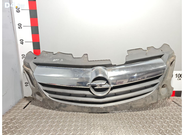 Решетка радиатора к Opel Corsa 2007 г.