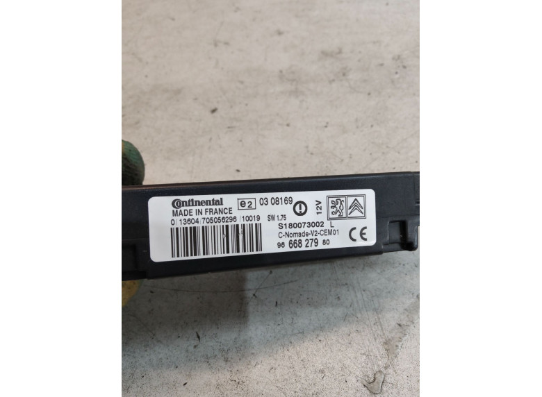 Блок Bluetooth к Peugeot 5008, 2010г.