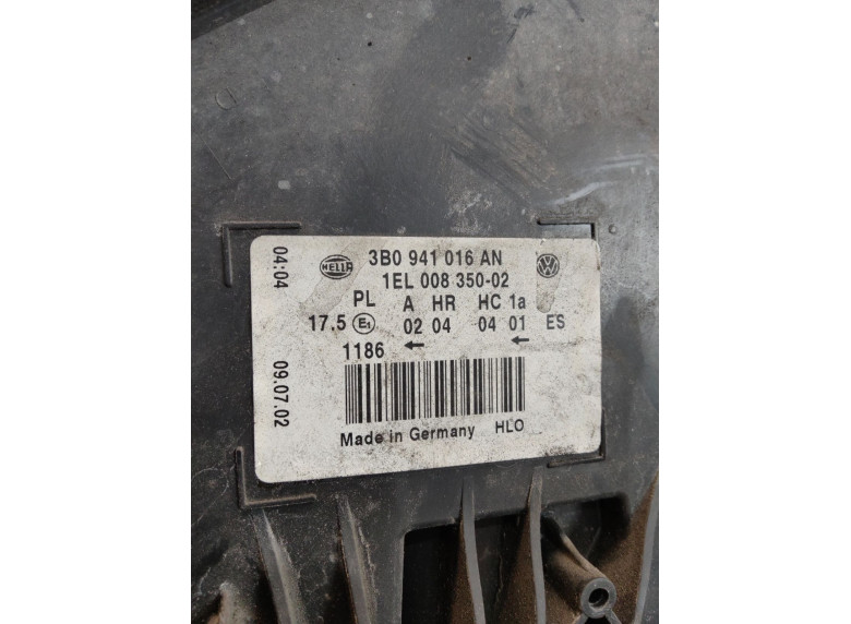 Фара правая к Volkswagen Passat, 2002г.