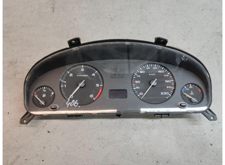 Щиток приборов (приборная панель) к Peugeot 406, 2002г.