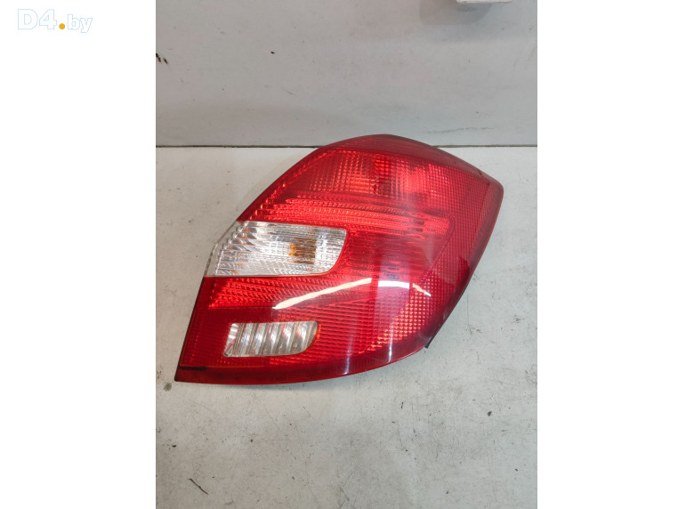 Фонарь задний правый к Skoda Fabia 2008 г.