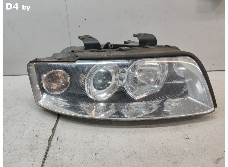 Фара правая к Audi A4 2005 г.