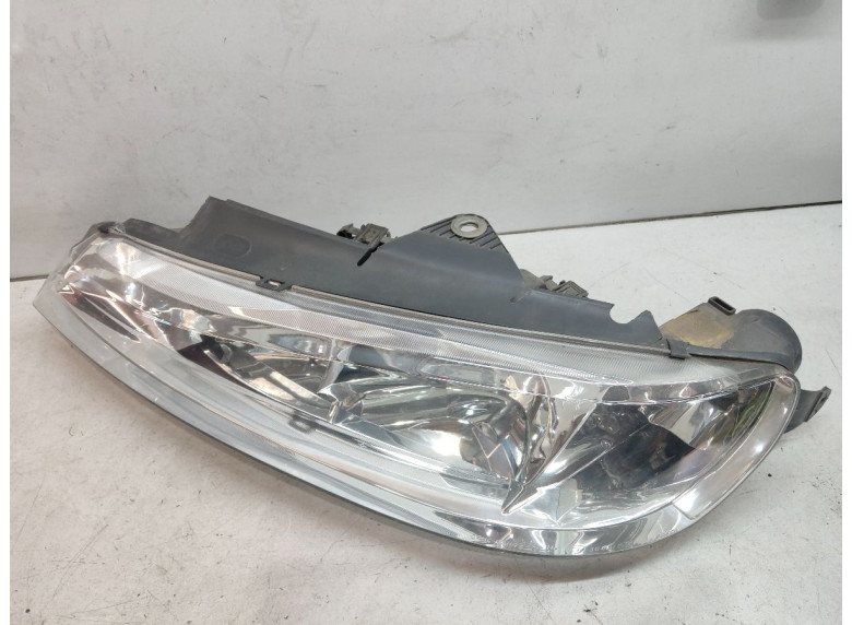 Фара левая к Peugeot 406, 2002г.