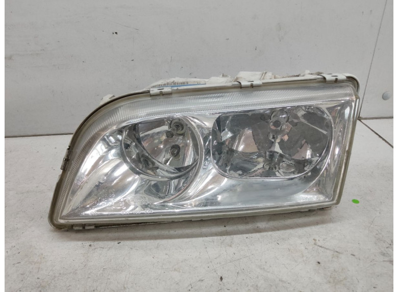 Фара левая к Volvo V40, 2004г.