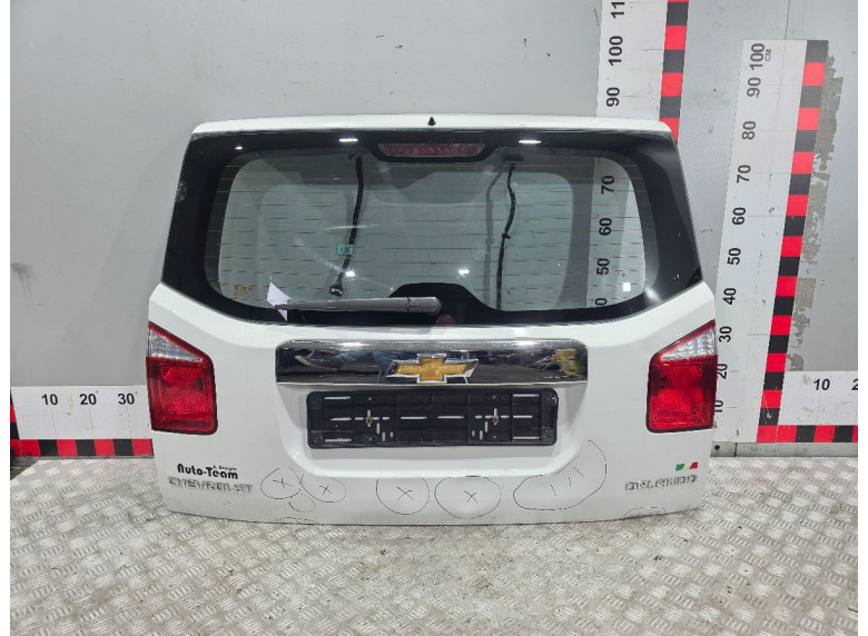 Фонарь крышки багажника правый к Chevrolet Orlando, 2011г.