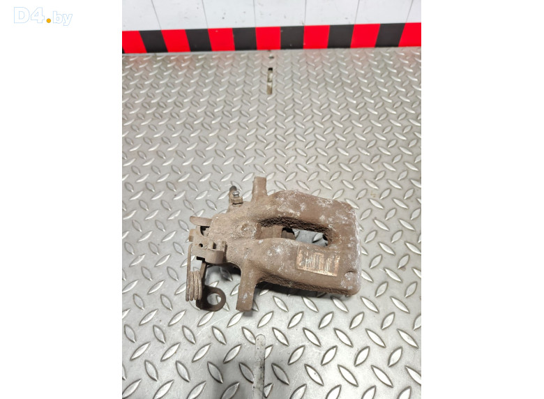 Суппорт задний правый к Citroen C5 2010 г.