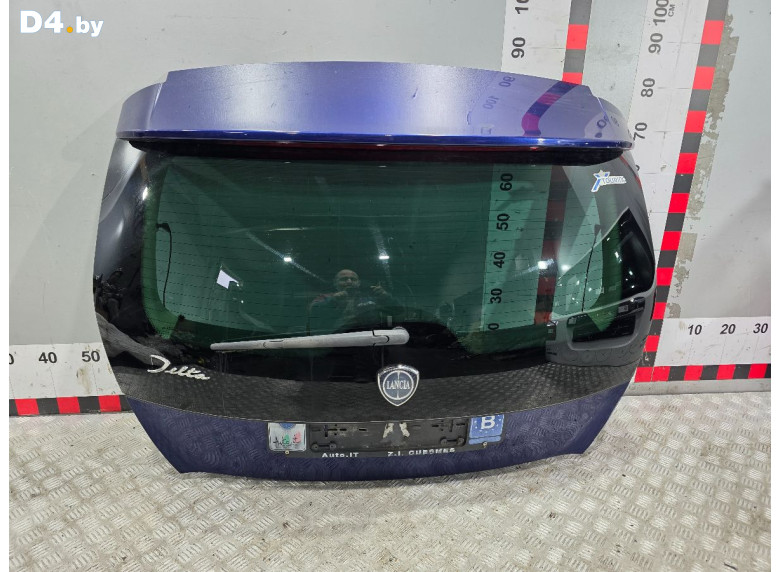 Стоп-сигнал к Lancia Delta 2008 г.