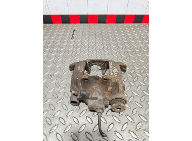 Суппорт задний правый к Peugeot 406, 2000г.