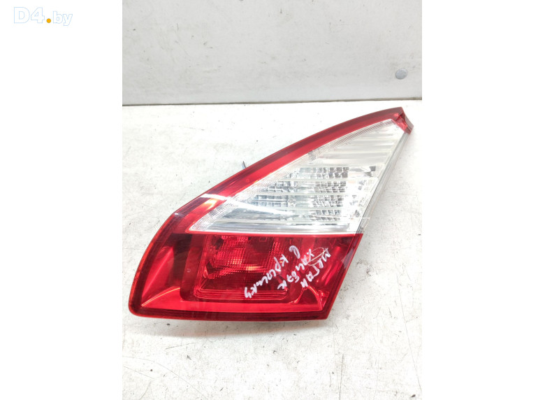Фонарь крышки багажника правый к Renault Megane 2013 г.