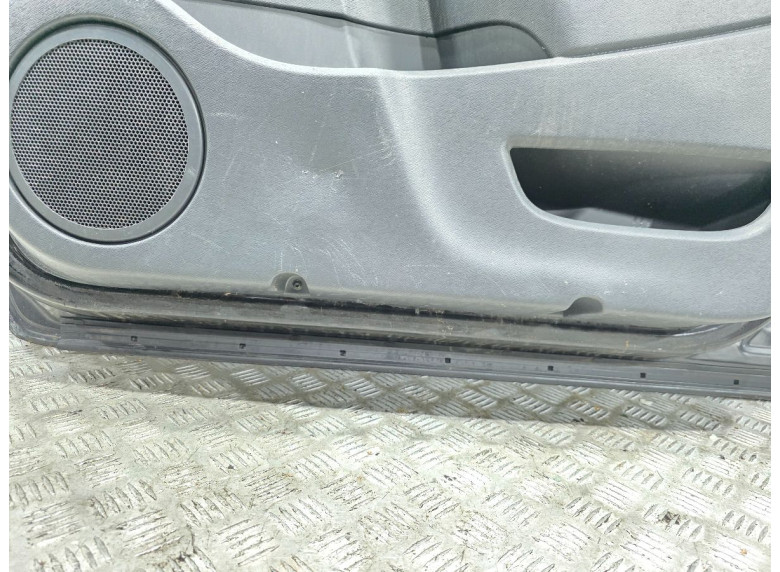 Дверь передняя правая к Renault Kangoo, 2011г.