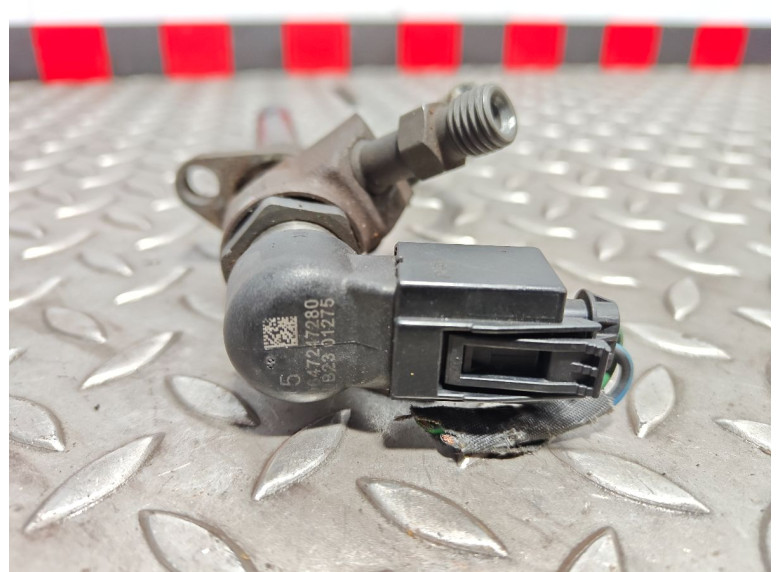 Форсунка к Peugeot 407, 2006г.