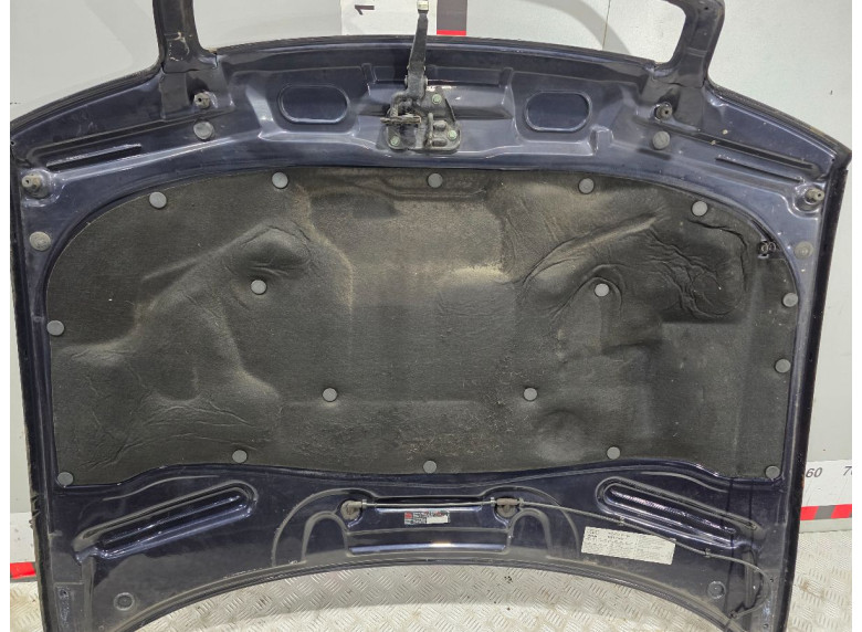 Шумоизоляция капота к Audi A4, 1998г.