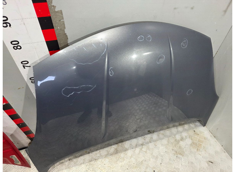 Капот к Nissan Note, 2006г.