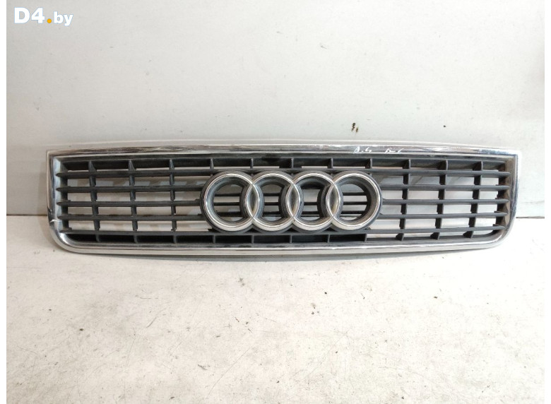 Решетка радиатора к Audi A4 2002 г.
