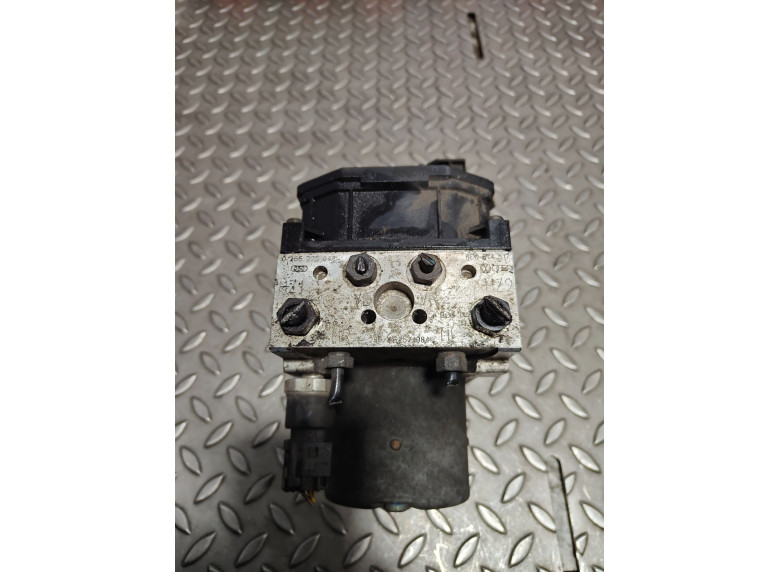 Блок ABS к Audi A4, 2004г.