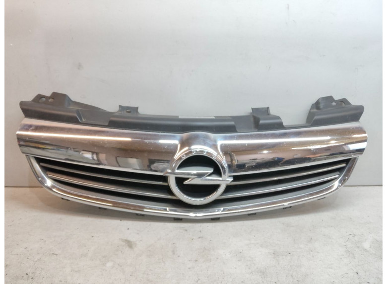 Решетка радиатора к Opel Zafira, 2006г.