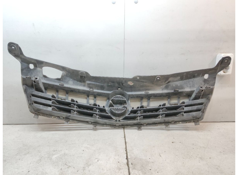 Решетка радиатора к Opel Astra, 2008г.