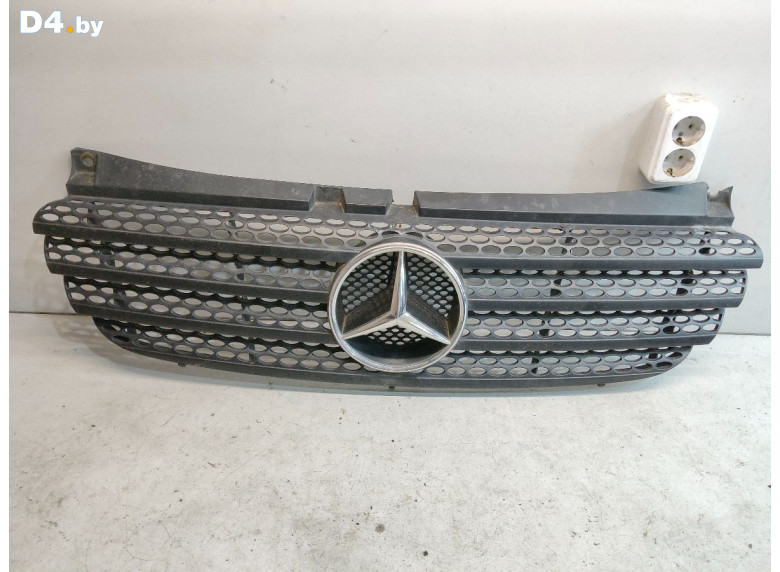 Решетка радиатора к Mercedes VitoW639 2006 г.