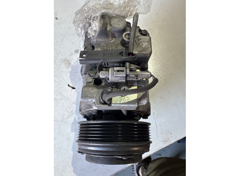Компрессор кондиционера к BMW 5 E60/E61, 2010г.