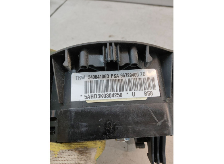 Подушка безопасности водителя к Citroen C4 Grand Picasso, 2010г.