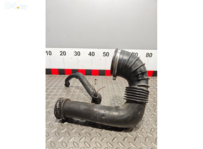 Патрубок турбины к Mercedes EW211 2004 г.