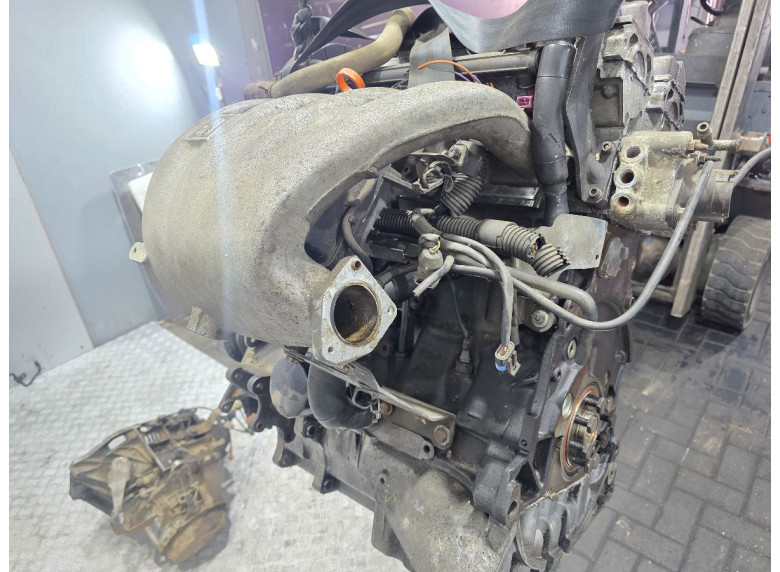 Двигатель к Peugeot 605, 1998г.