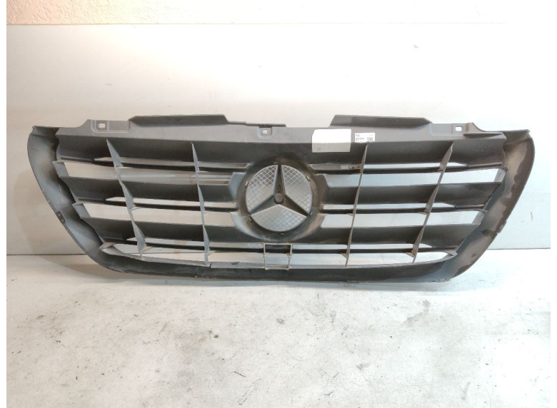 Решетка радиатора к Mercedes Sprinter, 2021г.