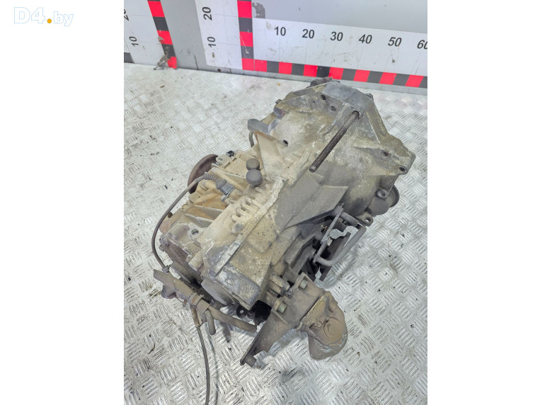 КПП автоматическая (АКПП) к Volkswagen Passat 2001 г.