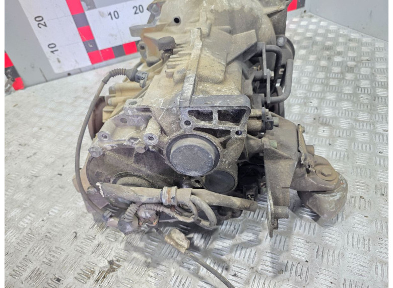 КПП автоматическая (АКПП) к Audi A6, 2001г.