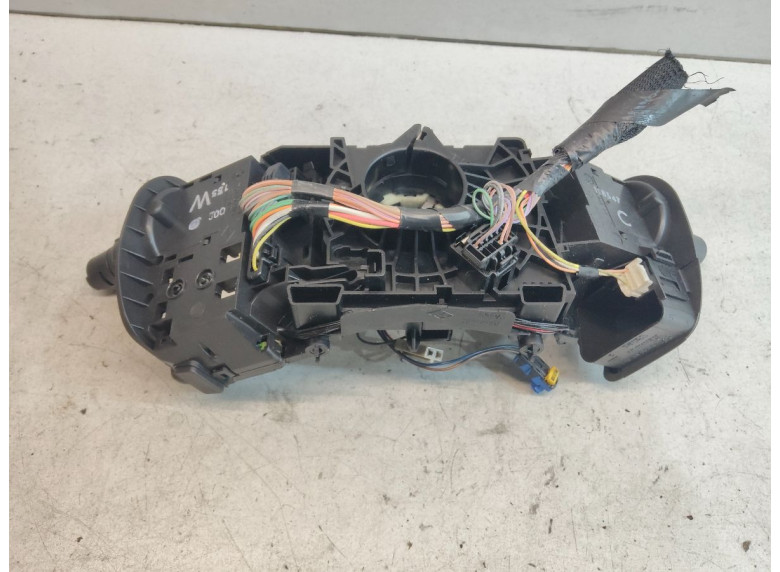 Переключатель подрулевой (стрекоза) к Renault Scenic, 2005г.