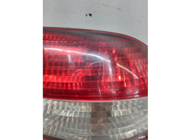 Фонарь задний правый к Volvo V40, 2002г.