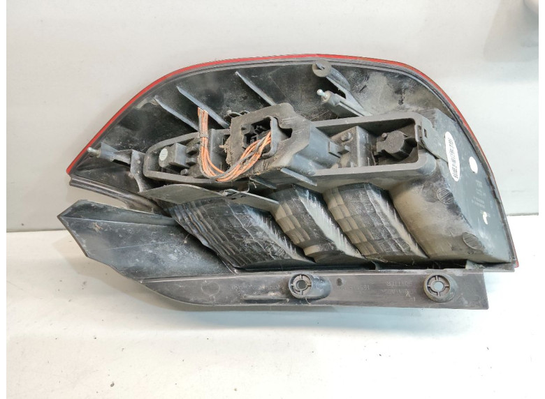 Фонарь задний левый к Renault Scenic, 2003г.