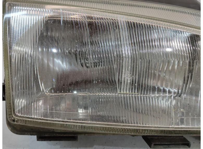 Фара правая к Peugeot Partner, 2001г.