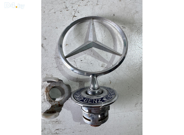 Эмблема к Mercedes SW220 2001 г.
