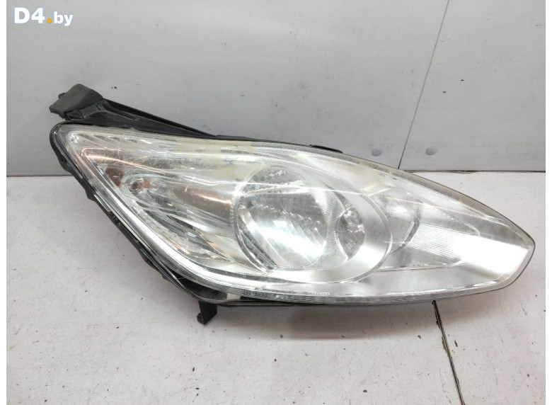 Фара правая к Ford C-Max 2013 г.