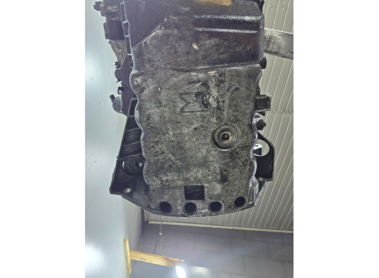 Двигатель к Renault Scenic, 2005г.